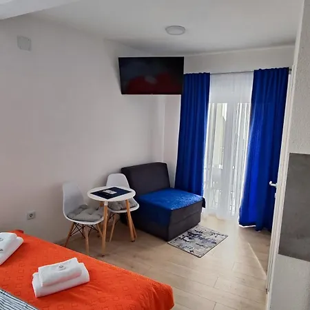 Toki Balkana Apartment